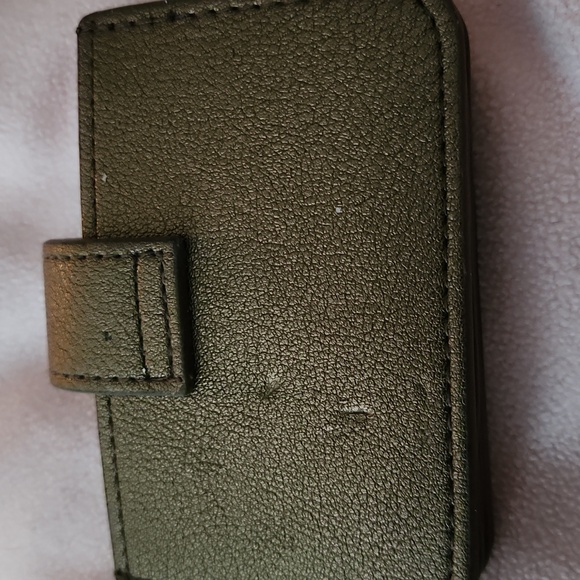 DISNEY 🧞‍♂️ Aladdin - Magic Carpet Wallet - Picture 4 of 7